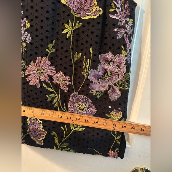 MEADOW RUE | Anthropologie S Harriet Floral Black Embroidery Eyelet Stretch Tank - Picture 11 of 15